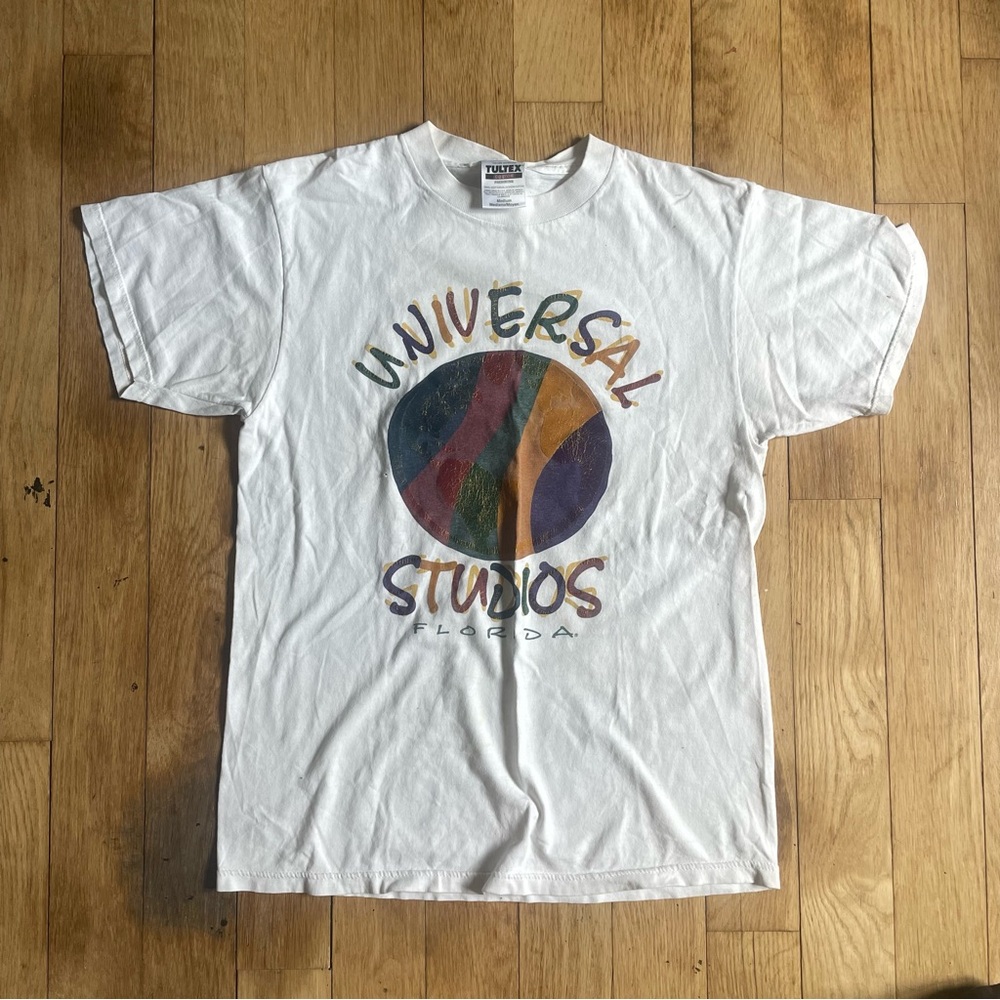 90’s Vintage Universal Studios T- Shirt